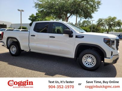 New 2025 GMC Sierra 1500 Pro w/ Pro Value Package