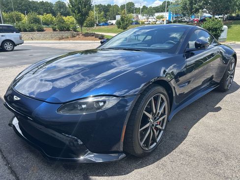 Used 2020 Aston Martin V8 Vantage Coupe RWD image 9