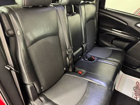 Used 2017 Dodge Journey Crossroad AWD/4WD image 35