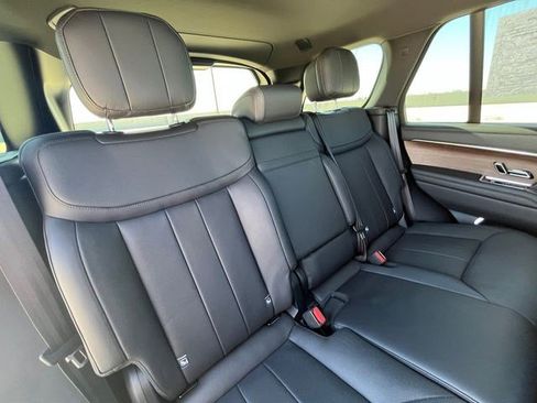 Used 2023 Land Rover Range Rover SE AWD/4WD image 20
