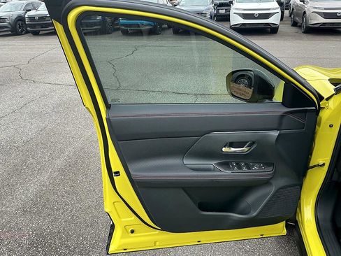 Certified 2025 Nissan Kicks SR w/ SR Premium Package image 11