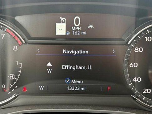 Used 2025 Cadillac XT5 Premium Luxury FWD image 23