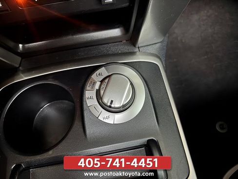 Used 2024 Toyota 4Runner Limited AWD/4WD image 22