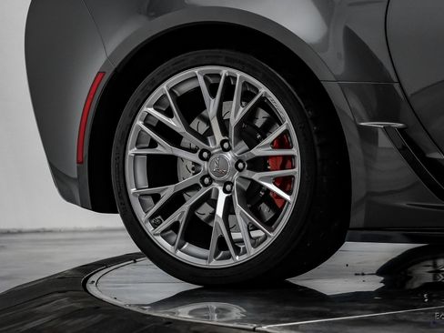 Used 2016 Chevrolet Corvette Z06 w/ 2LZ Preferred Equipment Group image 95