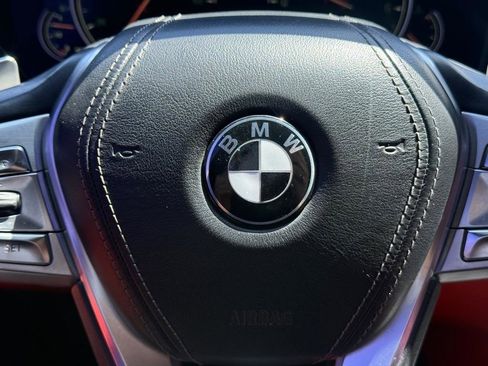 Used 2017 BMW 750i 750i Sedan image 16