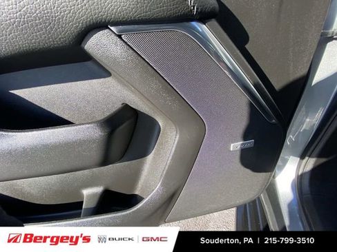 Certified 2025 GMC Yukon XL Denali image 28