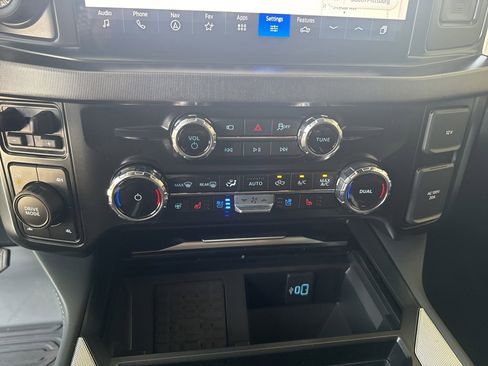 New 2026 Ford F250 Platinum image 12