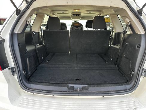 Used 2018 Dodge Journey SE w/ Popular Equipment Group image 22