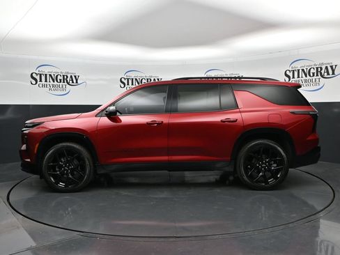 Used 2024 Chevrolet Traverse RS w/ LPO, Floor Liner Package FWD image 4
