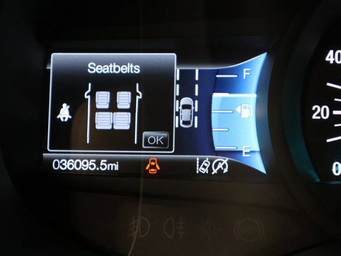 Used 2024 Ford Edge Titanium image 42