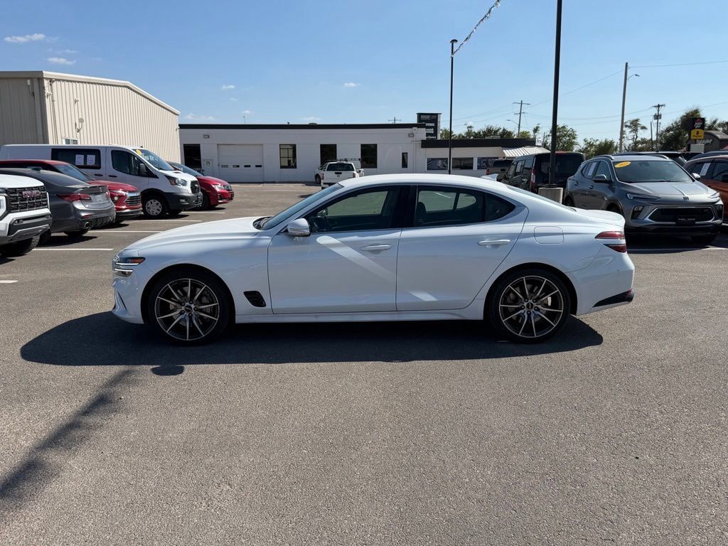 Used 2026 Genesis G70 2.5T RWD image 6