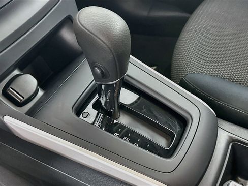 Used 2019 Nissan Sentra FWD image 23