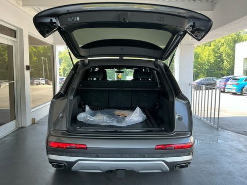 New 2025 Audi Q7 3.0T Premium Plus image 13