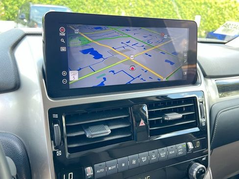 Certified 2023 Lexus GX 460 Premium AWD/4WD image 17