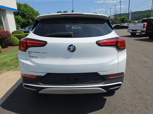 Used 2022 Buick Encore GX Select AWD/4WD image 4