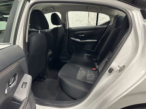 Used 2024 Nissan Sentra SR image 39