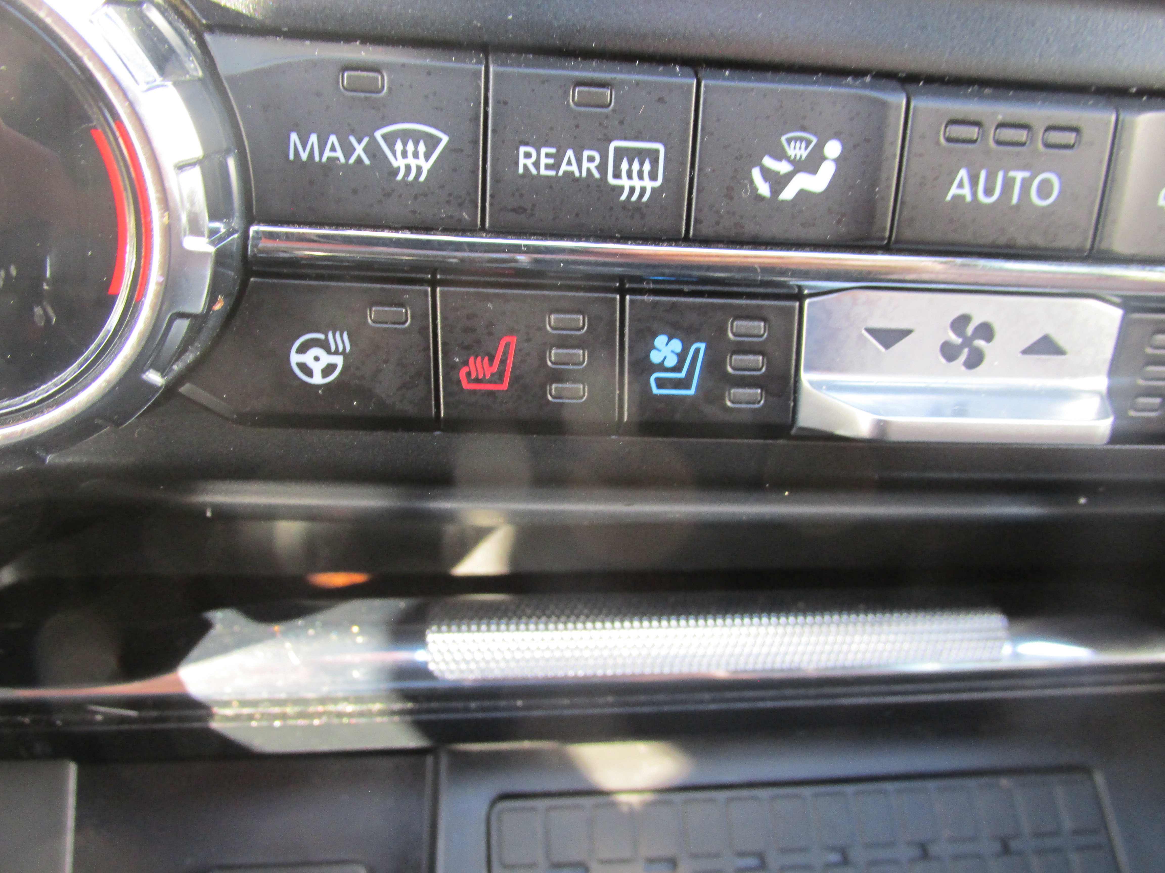 Used 2024 Ford F150 King Ranch w/ FX4 Off-Road Package AWD/4WD image 36