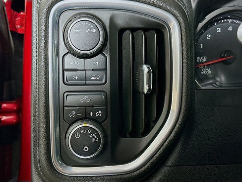 Used 2021 Chevrolet Silverado 1500 LT w/ LPO, Dark Essentials Package AWD/4WD image 10
