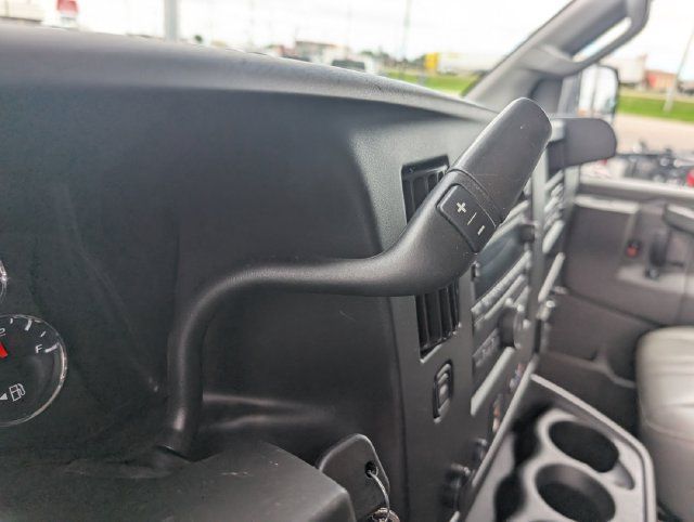 Used 2020 Chevrolet Express 2500 w/ Safety Package RWD image 20