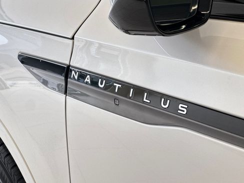 Used 2024 Lincoln Nautilus Black Label w/ Jet Appearance Package (87T) AWD/4WD image 28