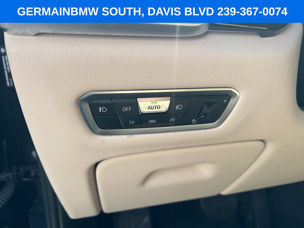 Used 2021 BMW X5 sDrive40i w/ Premium Package RWD image 19