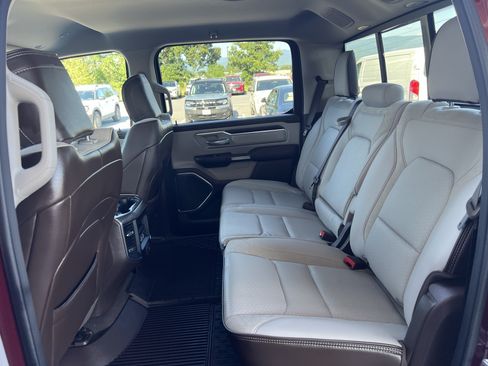 Used 2025 RAM 1500 Laramie w/ Bed Utility Group AWD/4WD image 33
