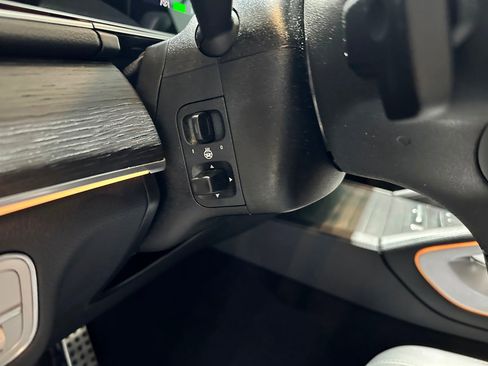 Certified 2022 Mercedes-Benz GLS 450 4MATIC image 17