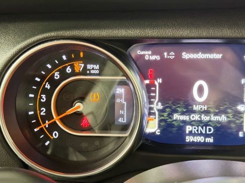 Used 2021 Jeep Wrangler Unlimited Sahara w/ Uconnect 4C Nav & Sound Group image 13