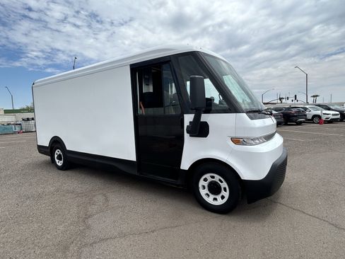 Used 2023 Chevrolet Brightdrop 600 w/ Active Safety Package 2 AWD/4WD image 8