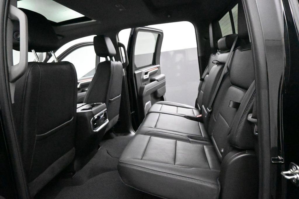 Used 2025 GMC Sierra 2500 Denali w/ Denali Reserve Package AWD/4WD image 23
