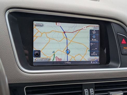 Used 2016 Audi Q5 2.0T Premium Plus w/ Technology Package image 8