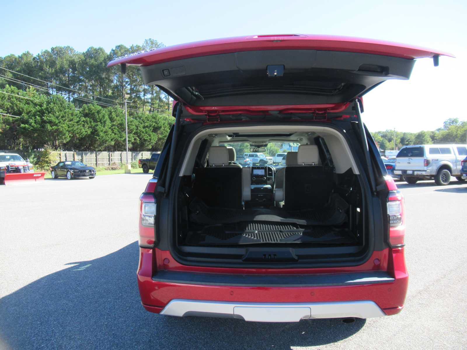 Used 2021 Ford Expedition Platinum RWD image 21