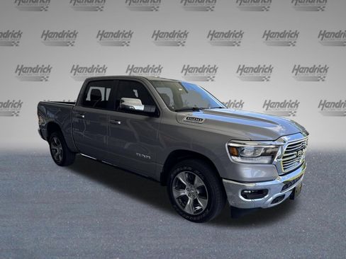 Used 2024 RAM 1500 Laramie AWD/4WD image 3