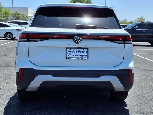 New 2025 Volkswagen Tiguan S image 4