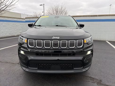 Used 2022 Jeep Compass Latitude w/ Sun and Sound Group image 8