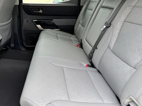 Used 2024 Toyota Tundra Limited AWD/4WD image 27