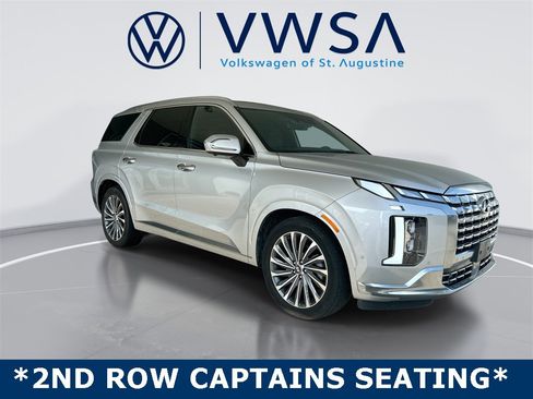 Used 2024 Hyundai Palisade Calligraphy image 2