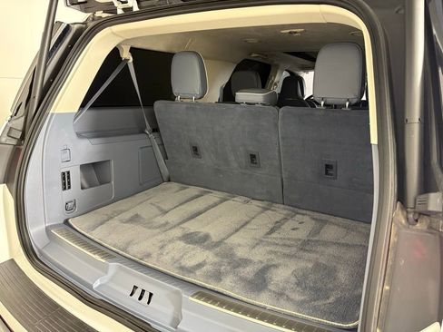 Used 2022 Lincoln Navigator L Black Label image 19