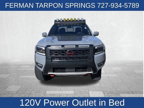 Used 2025 Nissan Frontier PRO-4X w/ Pro Convenience Package image 11