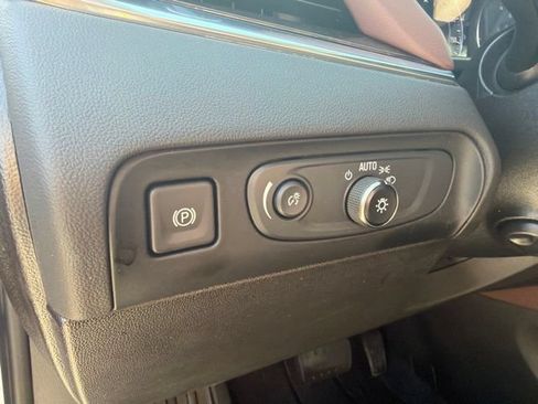 Used 2021 Buick Enclave Avenir w/ LPO, Floor Liner Package FWD image 27