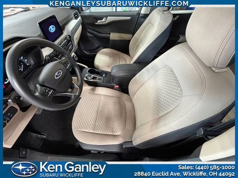 Used 2020 Ford Escape SE AWD/4WD image 9