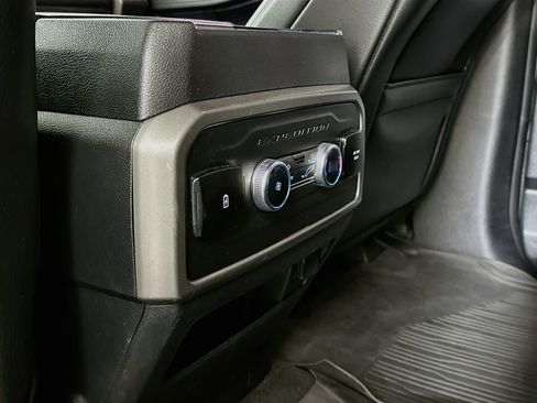 Used 2021 Ford Expedition XLT RWD image 26
