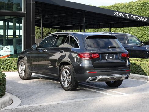 Used 2022 Mercedes-Benz GLC 300 image 5