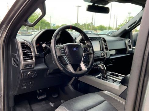 Used 2019 Ford F150 Raptor w/ Equipment Group 802A Luxury image 17