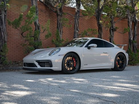 Used 2023 Porsche 911 Carrera GTS RWD image 4