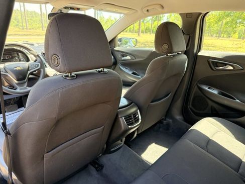 Used 2022 Chevrolet Malibu LT FWD image 22