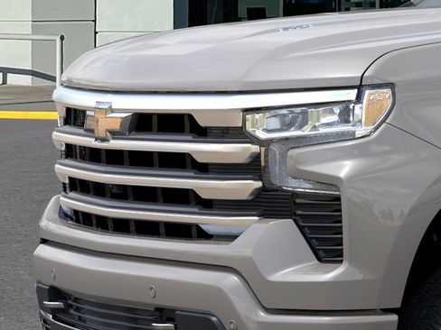 New 2026 Chevrolet Silverado 1500 High Country AWD/4WD image 13