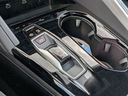 Used 2025 Audi Q5 Premium w/ 19" Wheel Package image 20