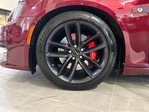 Used 2023 Chrysler 300 C image 13