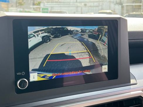 Used 2025 Toyota 4Runner TRD Off-Road image 16